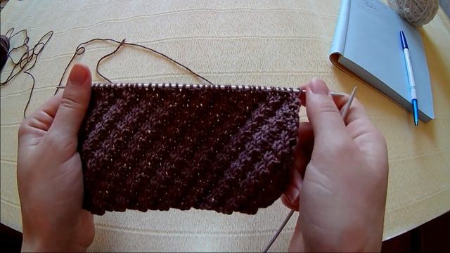 Простой узор спицами "Диагональная резинка"/Knitting pattern " Diagonal elastic band". Мастер-класс смотреть онлайн