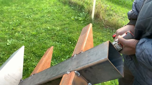 Comment j'ai fait mon escalier en limon central 1/2 смотреть онлайн