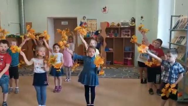 Песня " Осень милая шурши" подготовительная группа смотреть онлайн