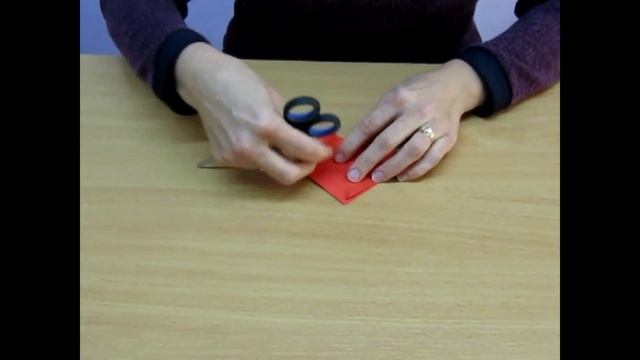 Майстер-клас "Квітка троянда" в техніці "просте оригамі" (керівник гуртка Вікторія Кулак) смотреть онлайн