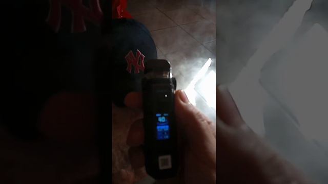 probando por primera vez el Smoke IPx80 #smoke #Ipx80 #vaping смотреть онлайн