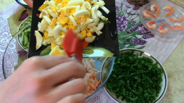 Салат "Бриз" с Морепродуктами. Салат с кальмарами и креветками. Салат морской. 161 смотреть онлайн