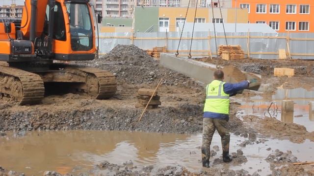 Сваебойные установки "Стройматик" на гусеничном ходу. Часть 1. www.stroimatic.ru www.stroimatic.com смотреть онлайн