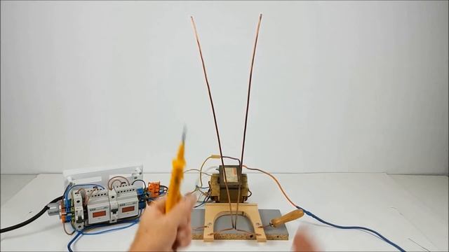 Eksperymenty - Łuk Elektryczny - Transformator Z Mikrofalówki - Odc.1