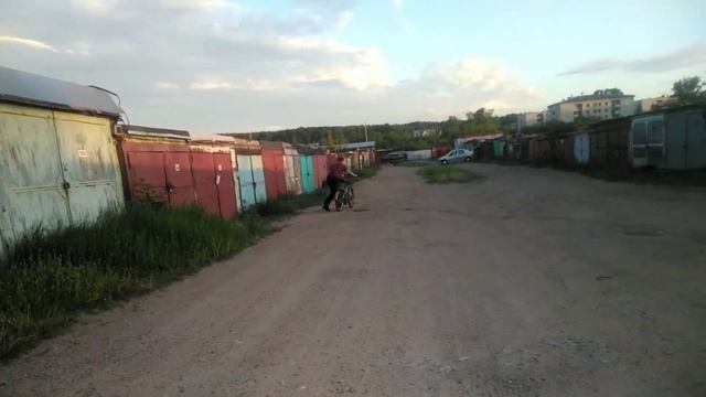 ОТДЫХ В ГАРАЖЕ [ РЭКСИ И СЕРГЕЙ ] смотреть онлайн