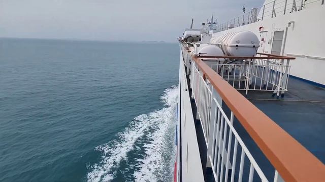 퀸 제누비아호 제주항에서 목포항으로~~^^/Queen Genubia from Jeju Port to Mokpo Port~~^^ смотреть онлайн