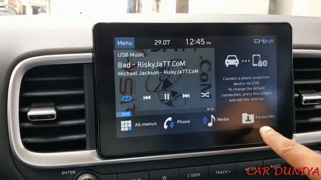 Hyundai Venue S+, SX & SX Dual Tone Music System Explained-All Features Covered