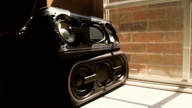 Sony Xb41+Xb40 Wavy Bass Test!! смотреть онлайн