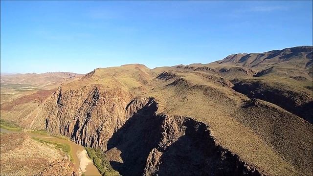 Blade Chroma (Road to Lajitas, TX) смотреть онлайн