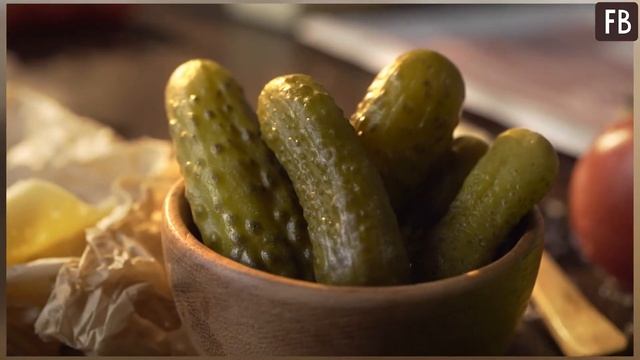 Подруга 20 лет назад привезла из Германии рецепт маринованных огурцов: с тех пор ему не изменяем смотреть онлайн