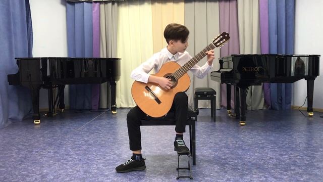 Степанов Артем. Испанский народный танец «Тонадилья», обр. В. Куликовской смотреть онлайн