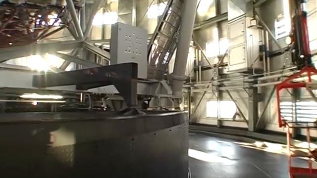 Southern Africa Large Telescope (SALT) opens in Sutherland in the Northern Cape in 2005 смотреть онлайн