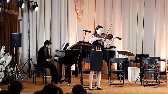 София Турлюк - Е. Глебов. «Танец» из «Полесской сюиты» смотреть онлайн