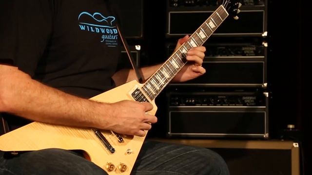 Gibson Custom Shop Benchmark Limited Run Flying V Standard • SN: CS302365 смотреть онлайн
