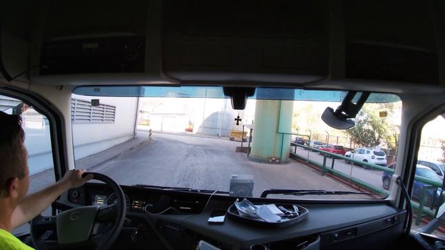 Дальнобой Испании.Работа дальнобойщика.Загрузка на маслобойне в провинции Jaen. Acesur Vilches. смотреть онлайн