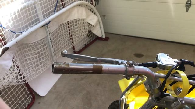 Suzuki DRZ 125 Maintenance (Part 2)- Grips смотреть онлайн