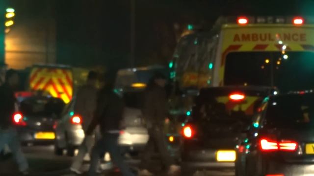 British Red Cross [RV0001] | Emergency Ambulance | Renault Master | Arriving at the TMIU смотреть онлайн