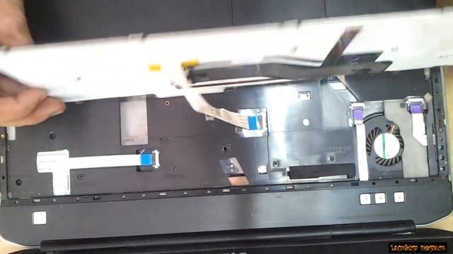 Dell Latitude E5530 Disassembly and fan cleaning Laptop repair смотреть онлайн