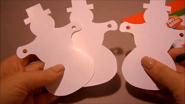 Новогодняя гирлянда из снеговиков смотреть онлайн