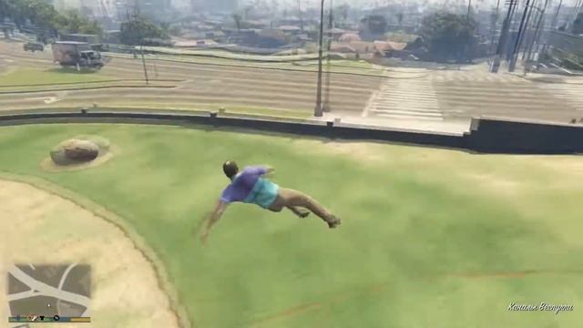 GTA V #2 УДАЧНЫЕ ТРЮКИ НА МОТОЦИКЛЕ смотреть онлайн