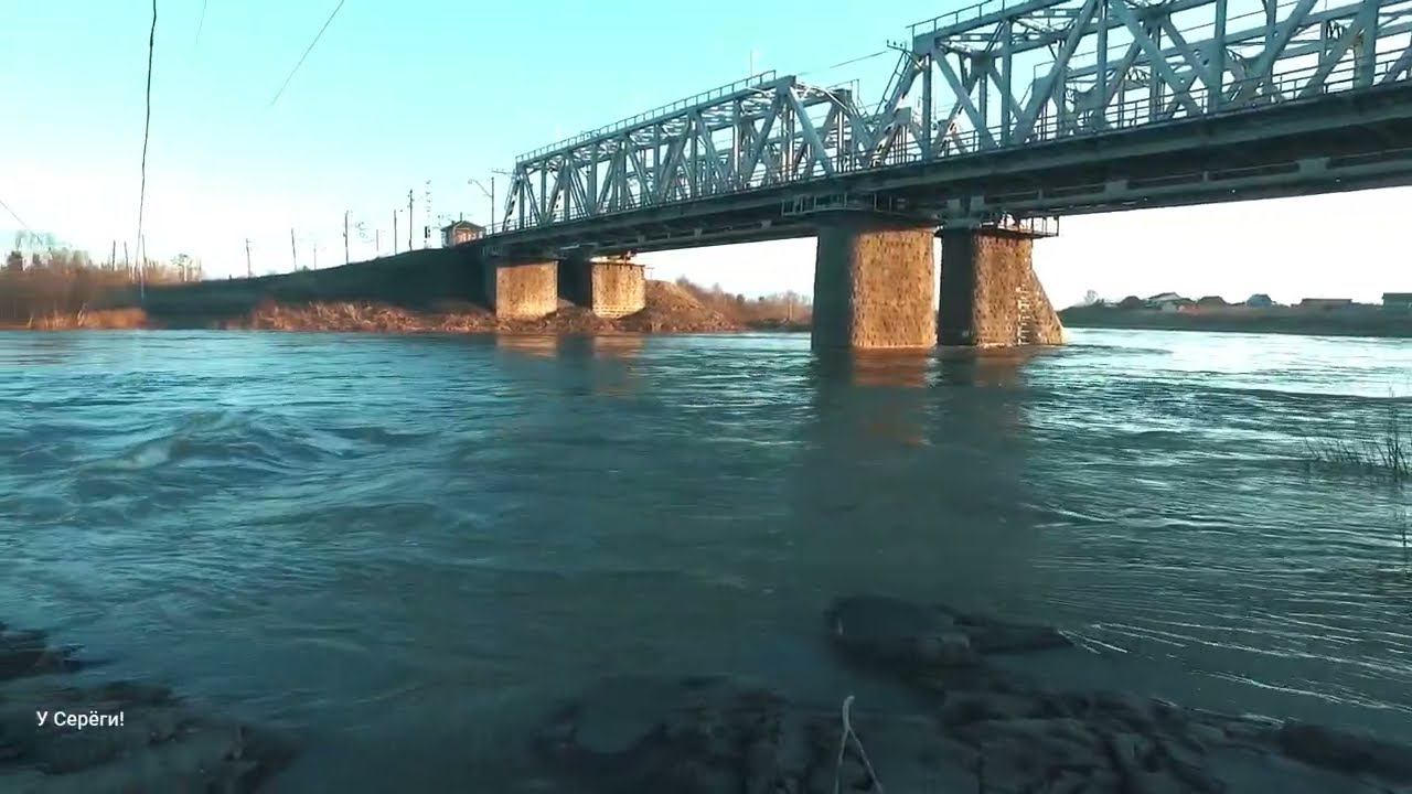 Большая вода на реке Яя ! смотреть онлайн