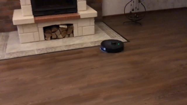 Робот пылесос Okami U100 laser тщательная мокрая уборка смотреть онлайн
