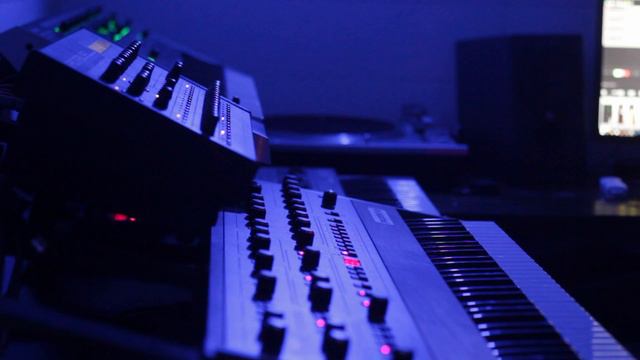 The Pale Dream | Spectralis 2, Prophet 10, Virus TI | IDM смотреть онлайн
