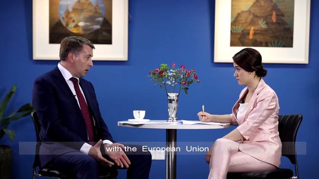 Yicai interviews Mr.Uldis Augulis, Minister for Transport, Latvia (12/13) смотреть онлайн