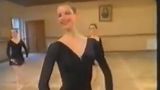 Academia Vaganova CLASE de N. DUDINSKAYA смотреть онлайн