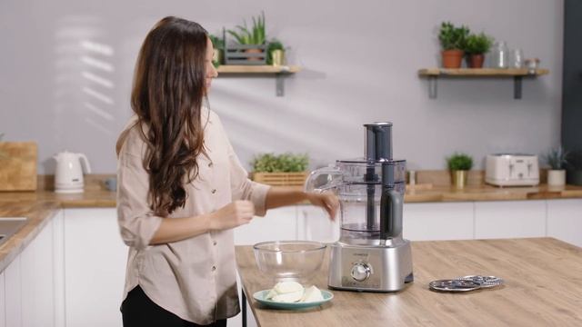 MultiPro Express | How to Use the Express Serve with Cutting Discs смотреть онлайн