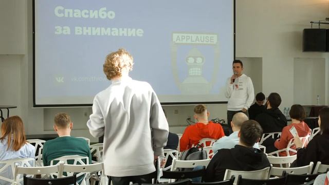 AI в диджитал продуктах: кейсы и частые ошибки | Роман Абрамов, CarPrice смотреть онлайн