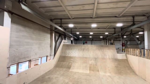 у меня есть всего 60 МИНУТ чтобы..