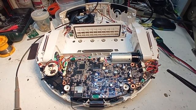 Xiaomi Mi Mijia Robot Vacuum Mop 3C B106CN что только не делает когда помирает. смотреть онлайн