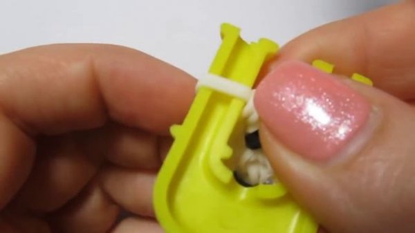 СНЕГОВИК из резинок на рогатке | Rainbow Loom Snowman