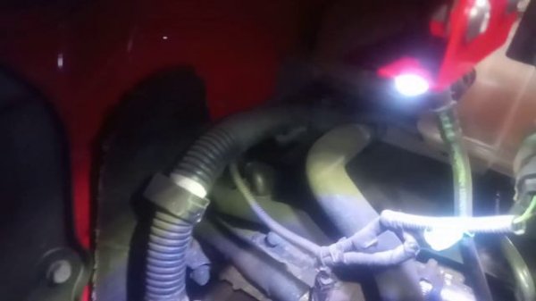 Подсветка моторного отсека Ивеко Дейли - Iveco Daily engine compartment lighting.