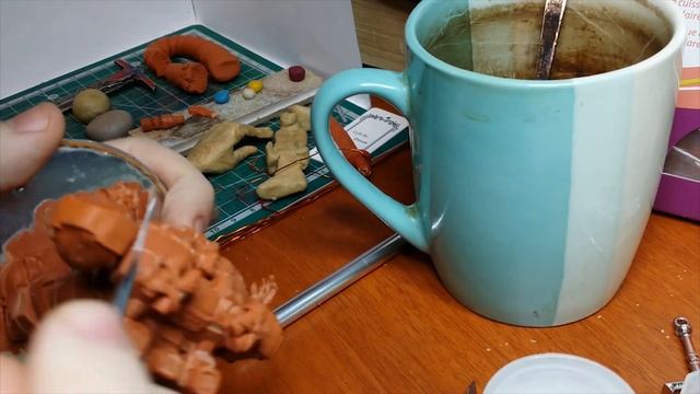 Лепим оружие и плечи. Вырезаем и правим. Как слепить робота из TechWars. Мех Император. 7.