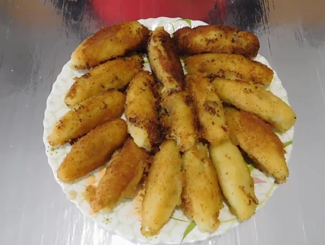 Картофельные зразы с грибами ,для поста, приготовление , кухня крош.