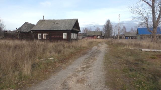 Деревни в глубинке. Здесь когда-то кипела жизнь. Заброшенные дома в деревне. Что стало с деревней. смотреть онлайн