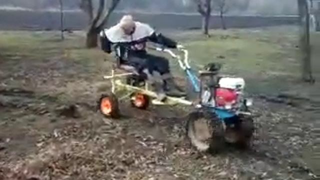 мотоблок МБ2 своими руками!! Мотоблок Нева с двигателем Lifan (Лифан), генератором, фарами. смотреть онлайн