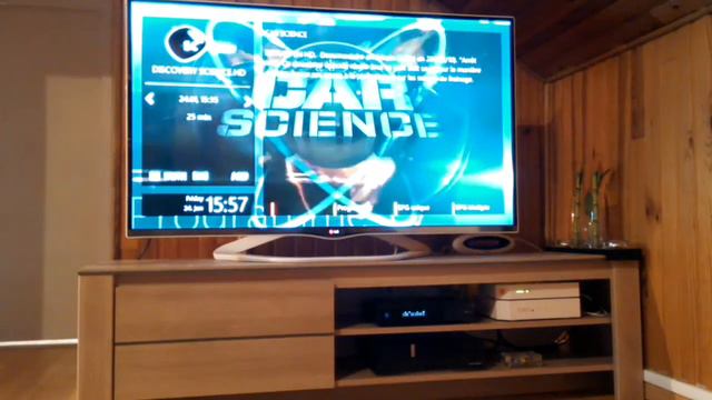 Piloter un démodulateur Enigma2 avec S.A.R.A.H смотреть онлайн