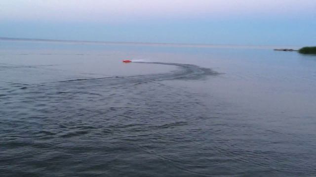 Катер Joysway Red Bullet с камерой на борту 2 смотреть онлайн