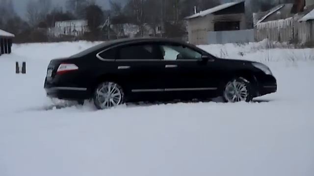 Ниссан Теана 4 WD