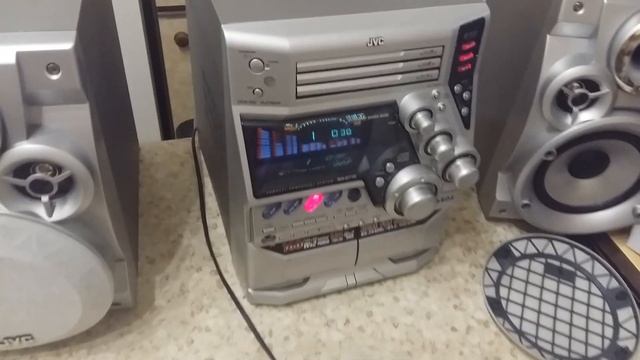 Музыкальный центр JVC MX-G71R смотреть онлайн