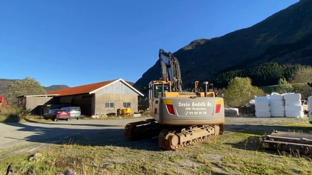 Volvo EC220DL смотреть онлайн