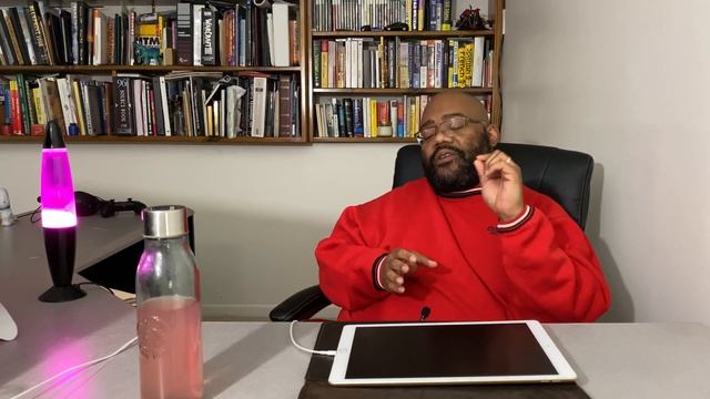 Video 013...”Your iPad Pro ain’t old" смотреть онлайн