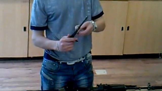 Как собрать - разобрать автомат, оружие..mp4 смотреть онлайн
