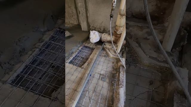 Стяжка пола в санузле | Ремонт в Санкт-Петербурге. #ремонтквартир #ремонтваннойкомнаты #стяжкапола смотреть онлайн