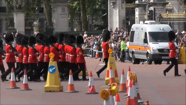 Changing Of The Guard, Buckingham Palace London
