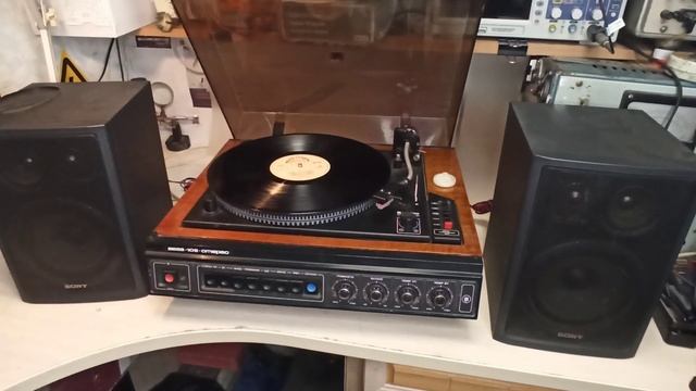 Электрофон Вега-108. Смена головки MF-100 на китайскую. смотреть онлайн