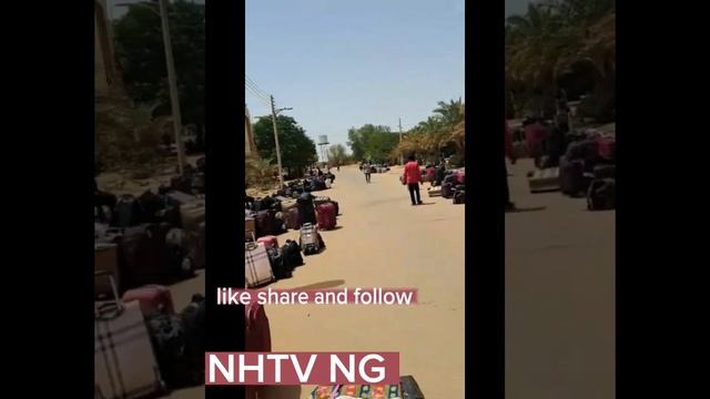 JUST IN: Nigerians str@nded in Sudan are c*ying for hèlp + some students are ab@ndon in the desèrt. смотреть онлайн